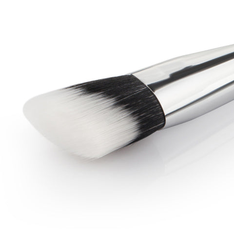 Powder brush Kabuki Contour
